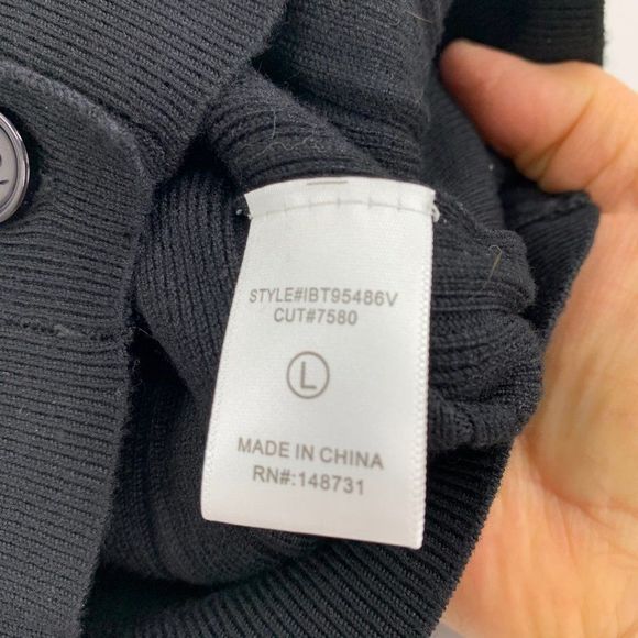 Womans Blue Blush Crop Sweater Cardi Black Size Large 0262 NWT Long Sleeve - Picture 4 of 9